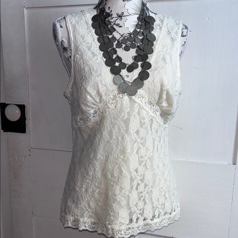 No Boundaries Cream Lace Sleeveless Tank Top